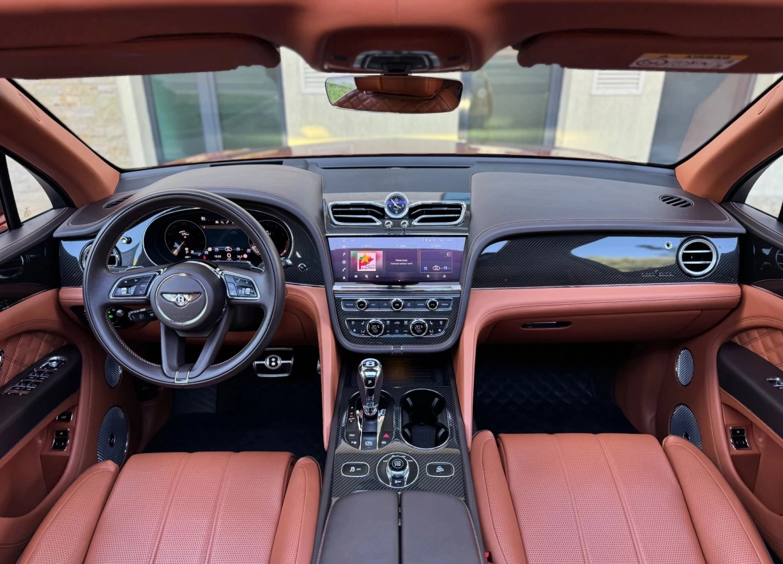 Bentley Bentayga 4.0 V8 4WD, снимка 5 - Автомобили и джипове - 56065755