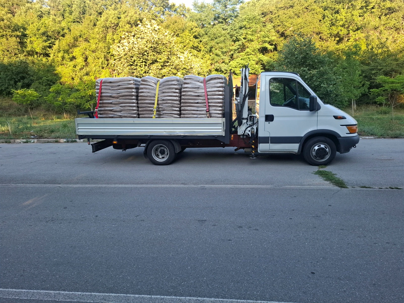 Iveco 35c13 КРАН, снимка 4 - Бусове и автобуси - 55904539