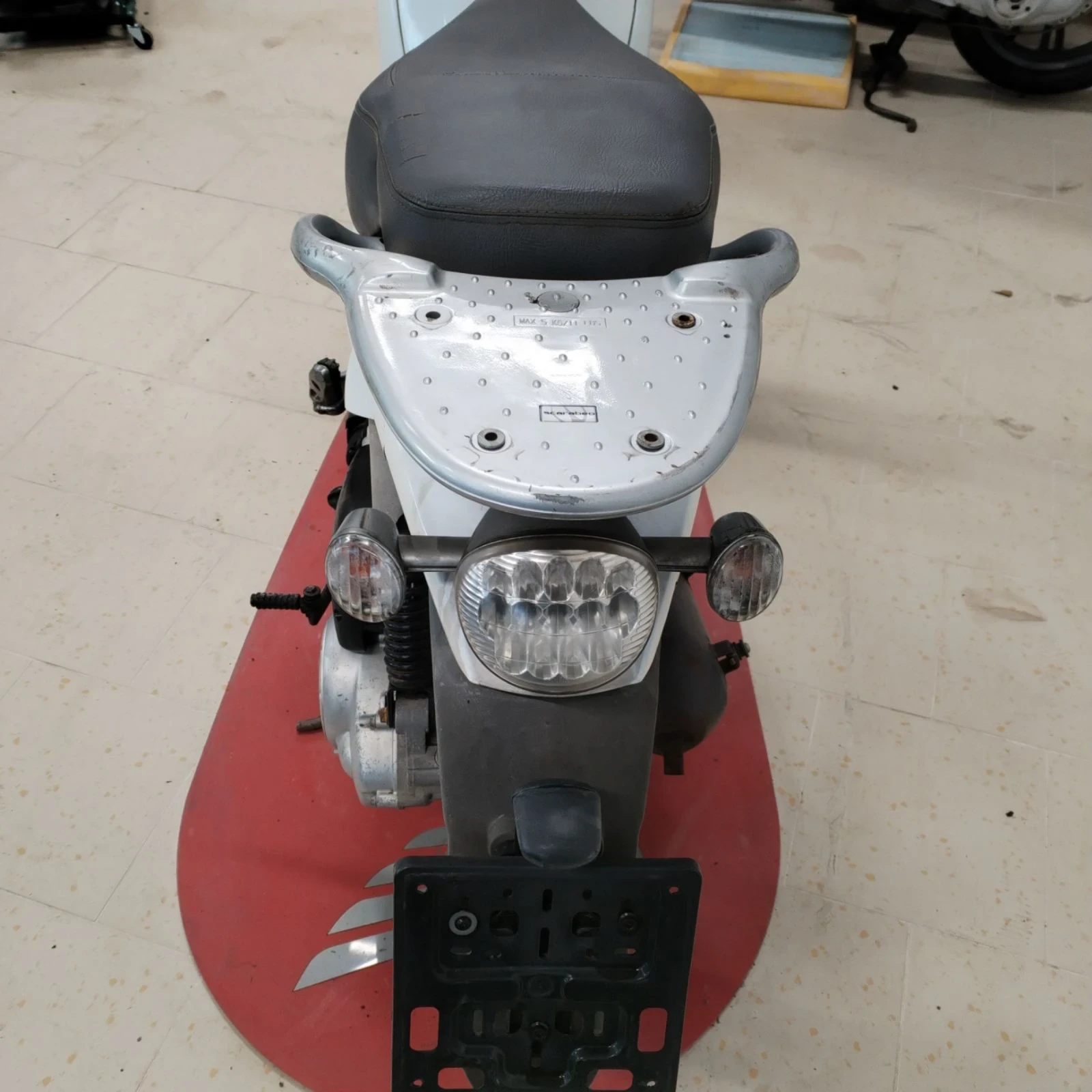 Aprilia Scarabeo 100 - изображение 2