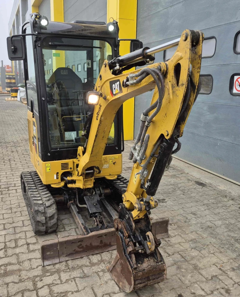 Багер Cat 301.8, снимка 5 - Индустриална техника - 52874468