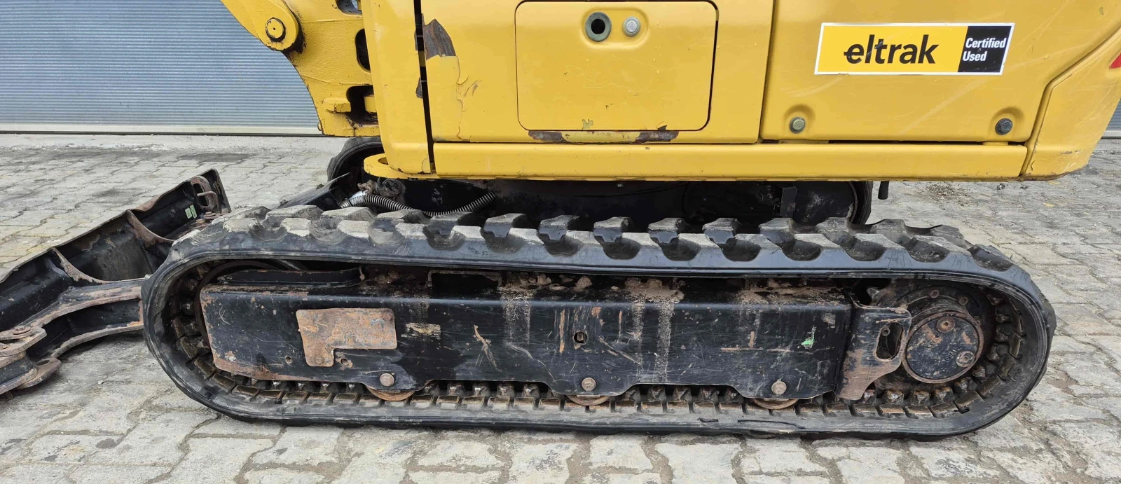 ����� Cat 301.8 | Mobile.bg � ����������� 9