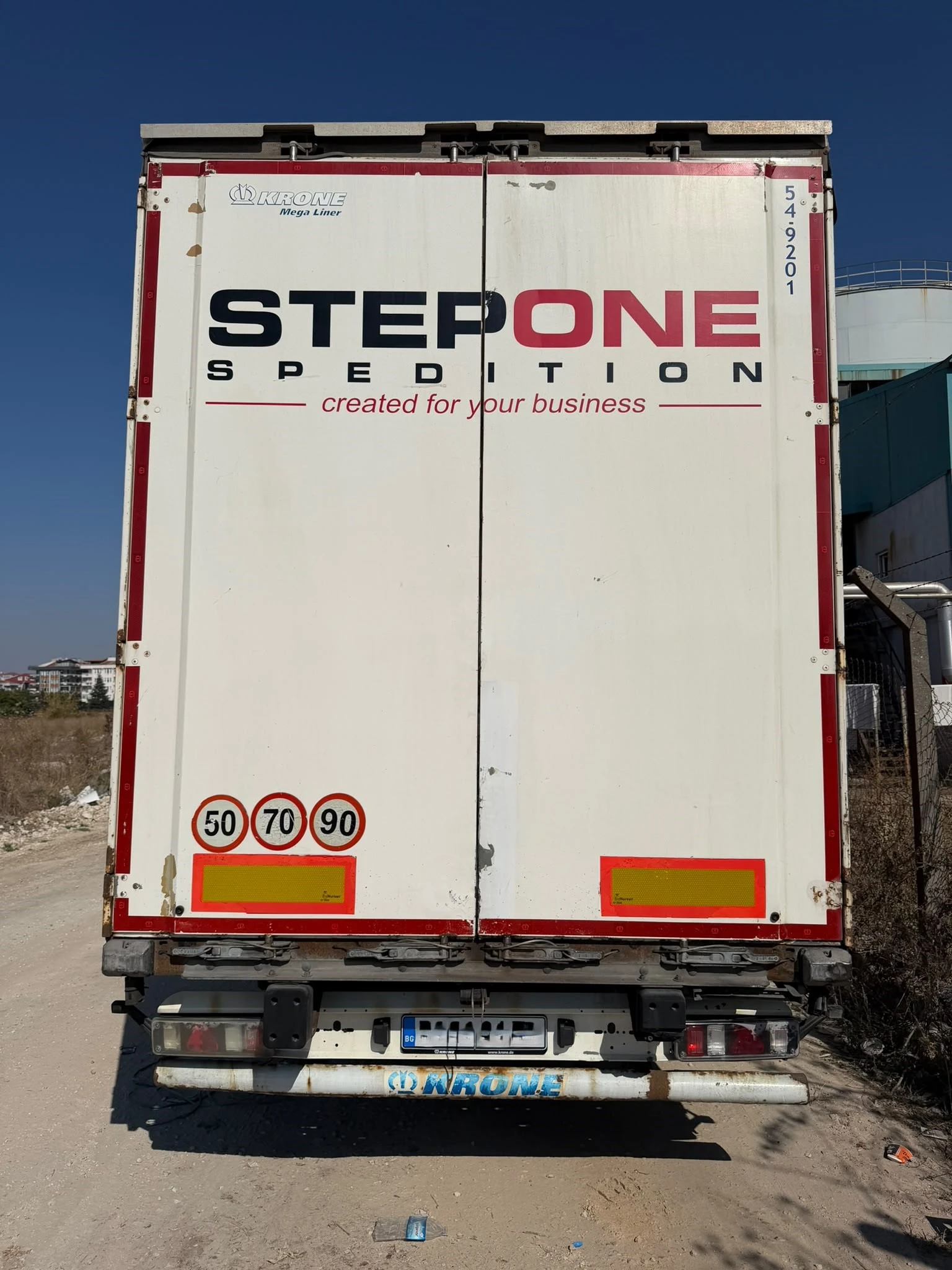 Полуремарке Krone SD