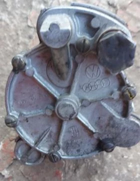  Вакум помпа за Audi , снимка 1