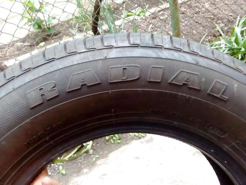 Гуми Летни 205/70R15, снимка 2 - Гуми и джанти - 18591099