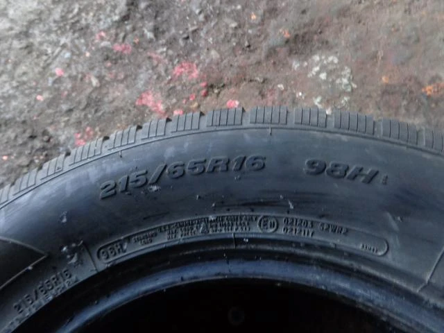 Гуми Зимни 215/65R16, снимка 9 - Гуми и джанти - 20237343