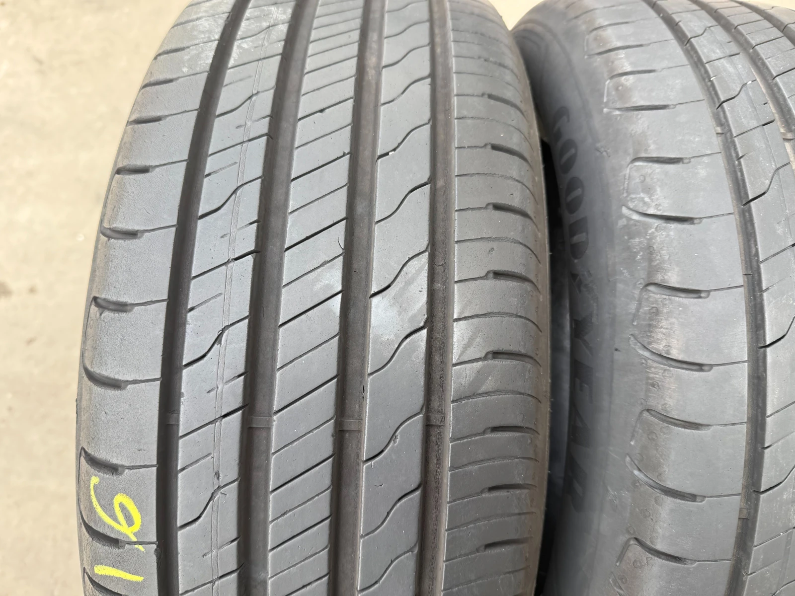 Гуми Летни 205/55R16, снимка 4 - Гуми и джанти - 53987897