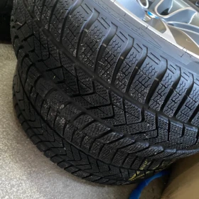 Гуми с джанти Pirelli 245/45R18, снимка 5 - Гуми и джанти - 48600943