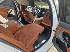BMW 760 xDrive, снимка 11