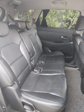 Kia Carens, снимка 9