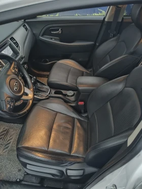 Kia Carens, снимка 6