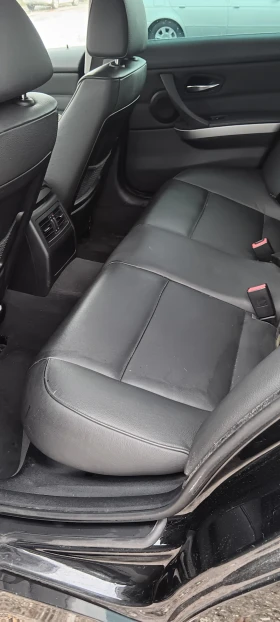 BMW 325 3.0 xDrive , снимка 15