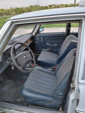 Mercedes-Benz 200 200 D /W 115, снимка 6