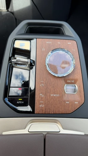 BMW iX 50 M Spoort xDrixe, снимка 13