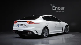 Kia Stinger 2.0 Turbo AWD Platinum (Model 2018), снимка 2