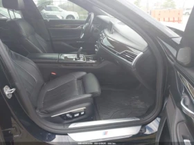 Обява за продажба на BMW 740 M* SPORT* ДИГИТАЛНО* ТАБЛО* ПОДГРЕВ* КАМЕРА* КЕЙЛЕ ~33 200 лв. - изображение 8