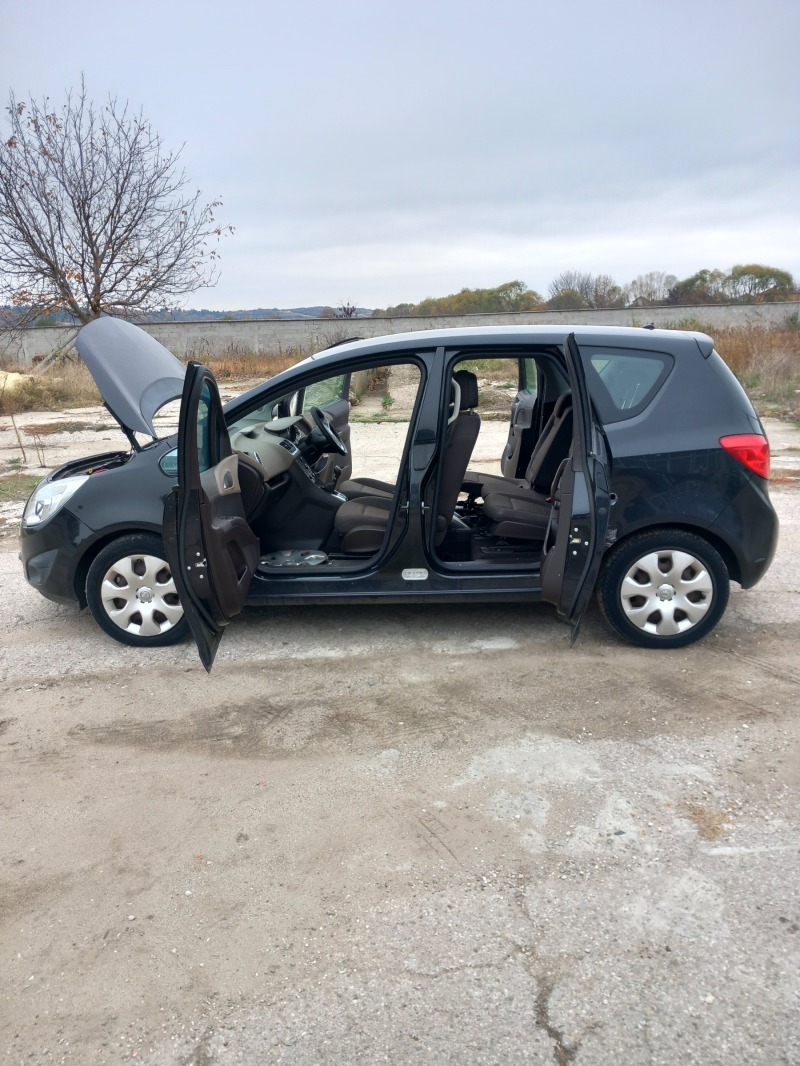 Opel Meriva B, снимка 10 - Автомобили и джипове - 45315185