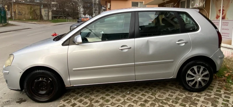 VW Polo 1.4tdi, снимка 6 - Автомобили и джипове - 48253704