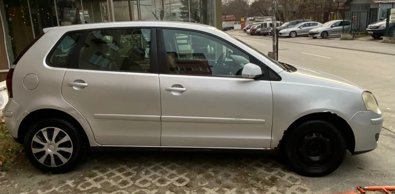 VW Polo 1.4tdi, снимка 7 - Автомобили и джипове - 48253704