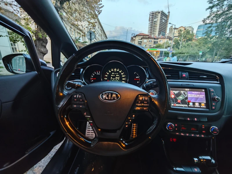 Kia Ceed SW GT Line, снимка 7 - Автомобили и джипове - 52330235