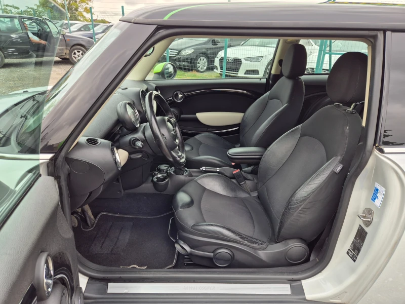 Mini Cooper 1.5D 112к.с., снимка 12 - Автомобили и джипове - 52097302
