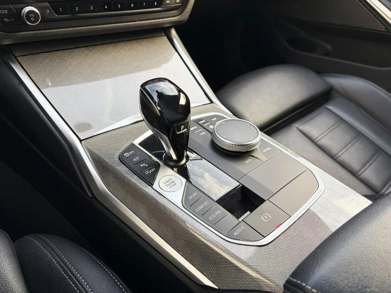 BMW 330 d/TOURING/265HP/LASER/HUD/360/H&K/MEMO/DIGI/590g, снимка 12 - Автомобили и джипове - 52402086