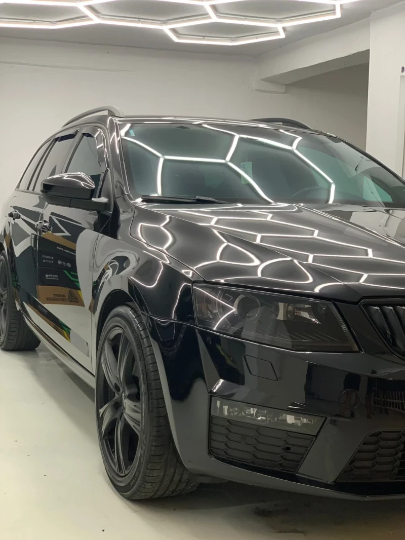 Skoda Octavia 2.0 TDI VRS 184, снимка 2 - Автомобили и джипове - 52937125