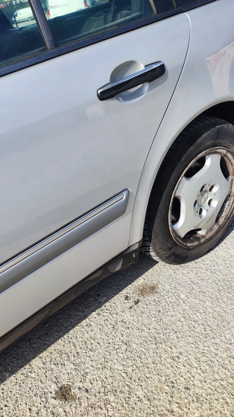 Mercedes-Benz E 300, снимка 4 - Автомобили и джипове - 53152526