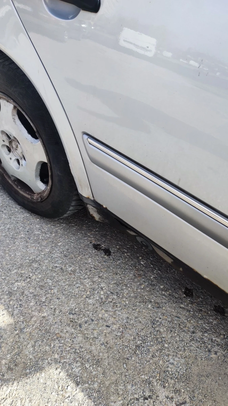 Mercedes-Benz E 300, снимка 9 - Автомобили и джипове - 53152526