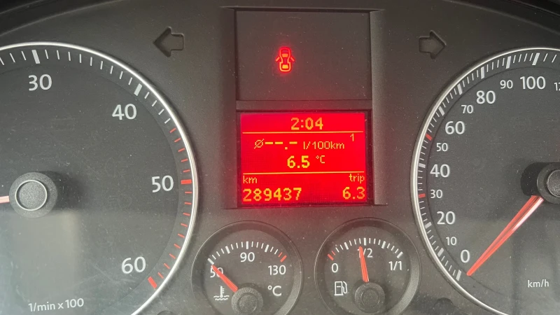 VW Caddy LIFE, снимка 8 - Автомобили и джипове - 53400224