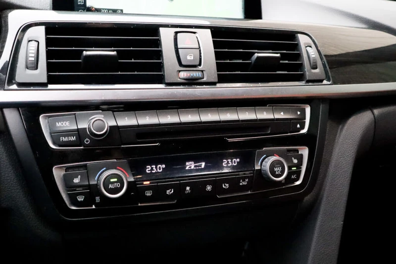 BMW 440 i X-DRIVE* HEAD-UP* 360CAM* АвтоКредит(ЦЕНА ДО БГ), снимка 11 - Автомобили и джипове - 53447788