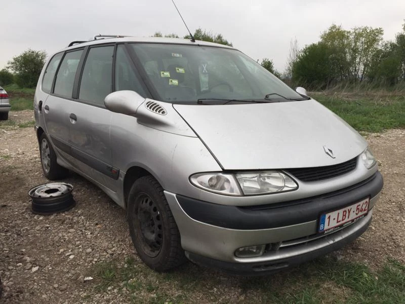 Renault Espace 2.2DCI 2.016V, снимка 5 - Автомобили и джипове - 47707565