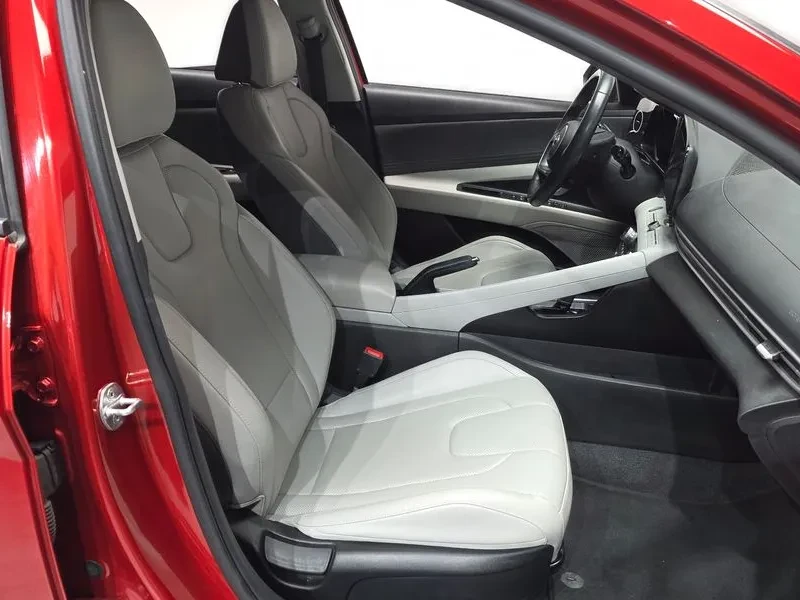 Hyundai Elantra 1.6 Modern, снимка 10 - Автомобили и джипове - 55087386