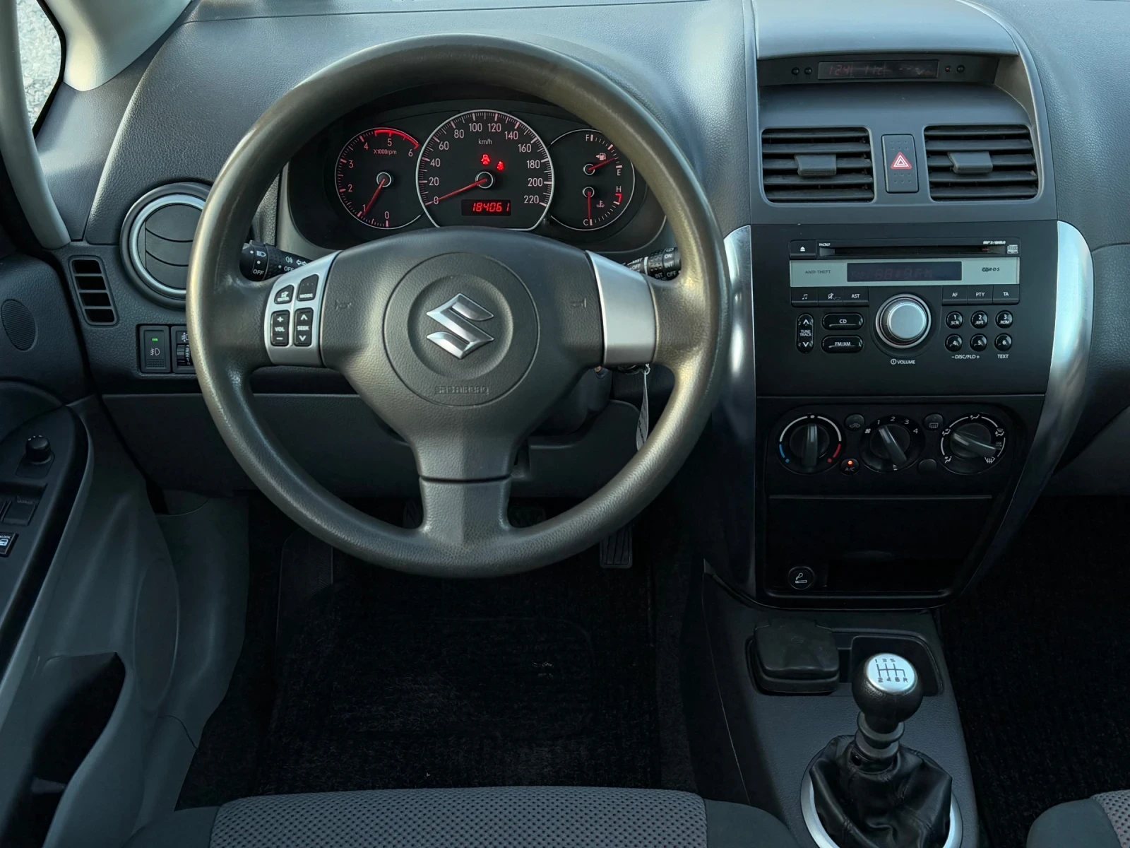 Suzuki SX4 1.9DDiS 120к.с * 4х4* * Климатик*  - изображение 10