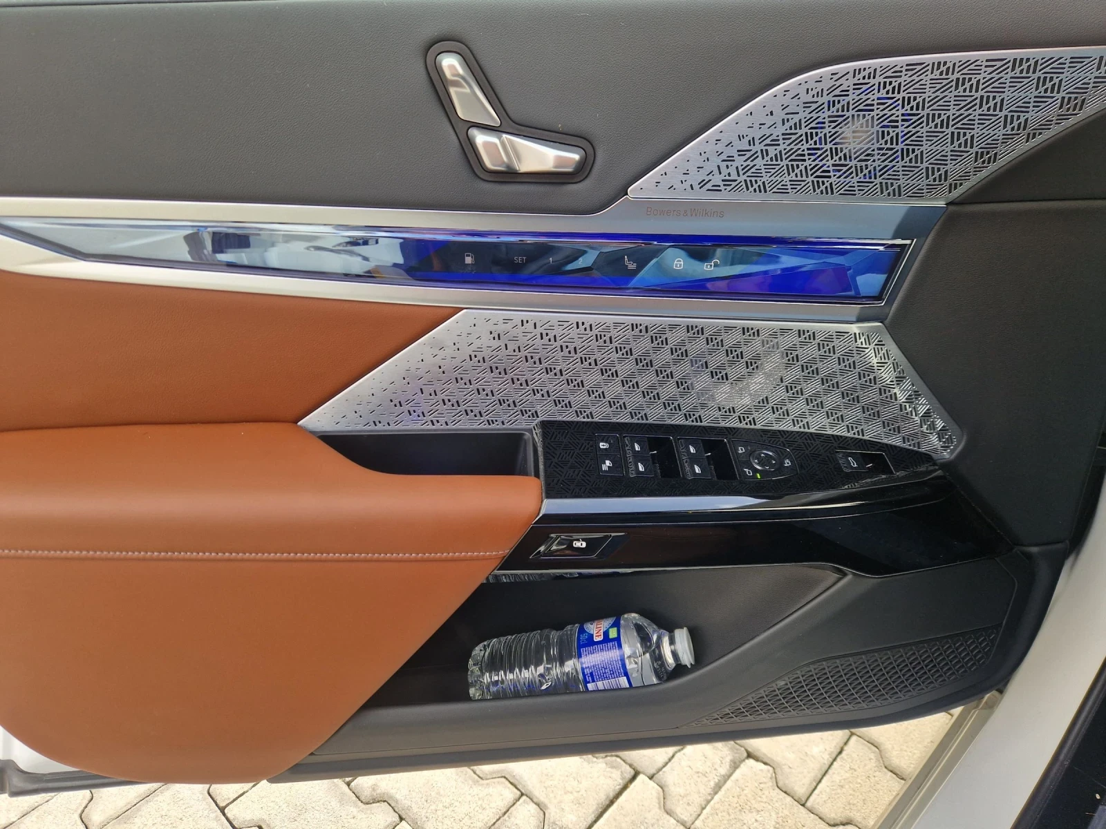 BMW 760 xDrive | Mobile.bg   16