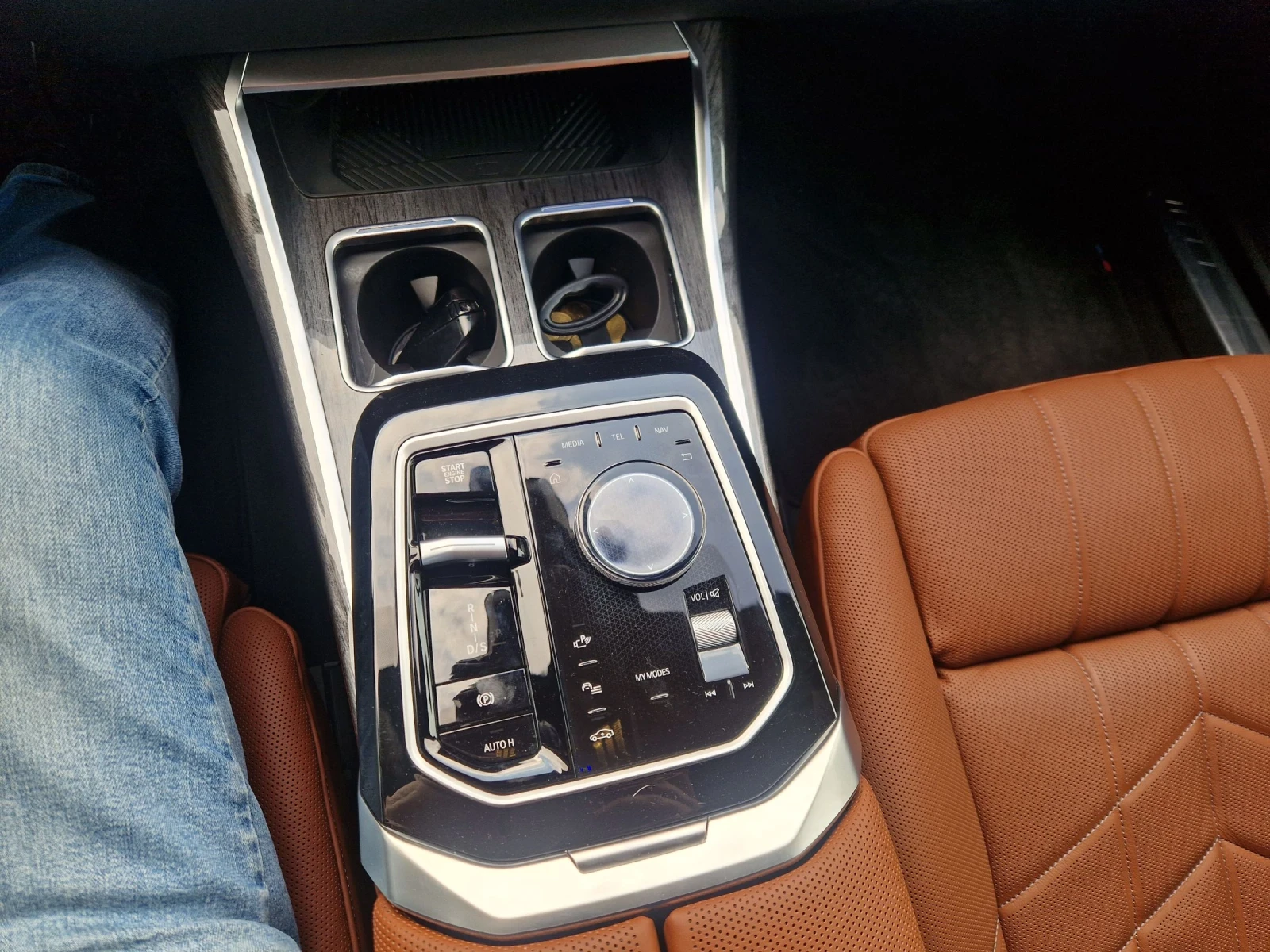 BMW 760 xDrive | Mobile.bg   17