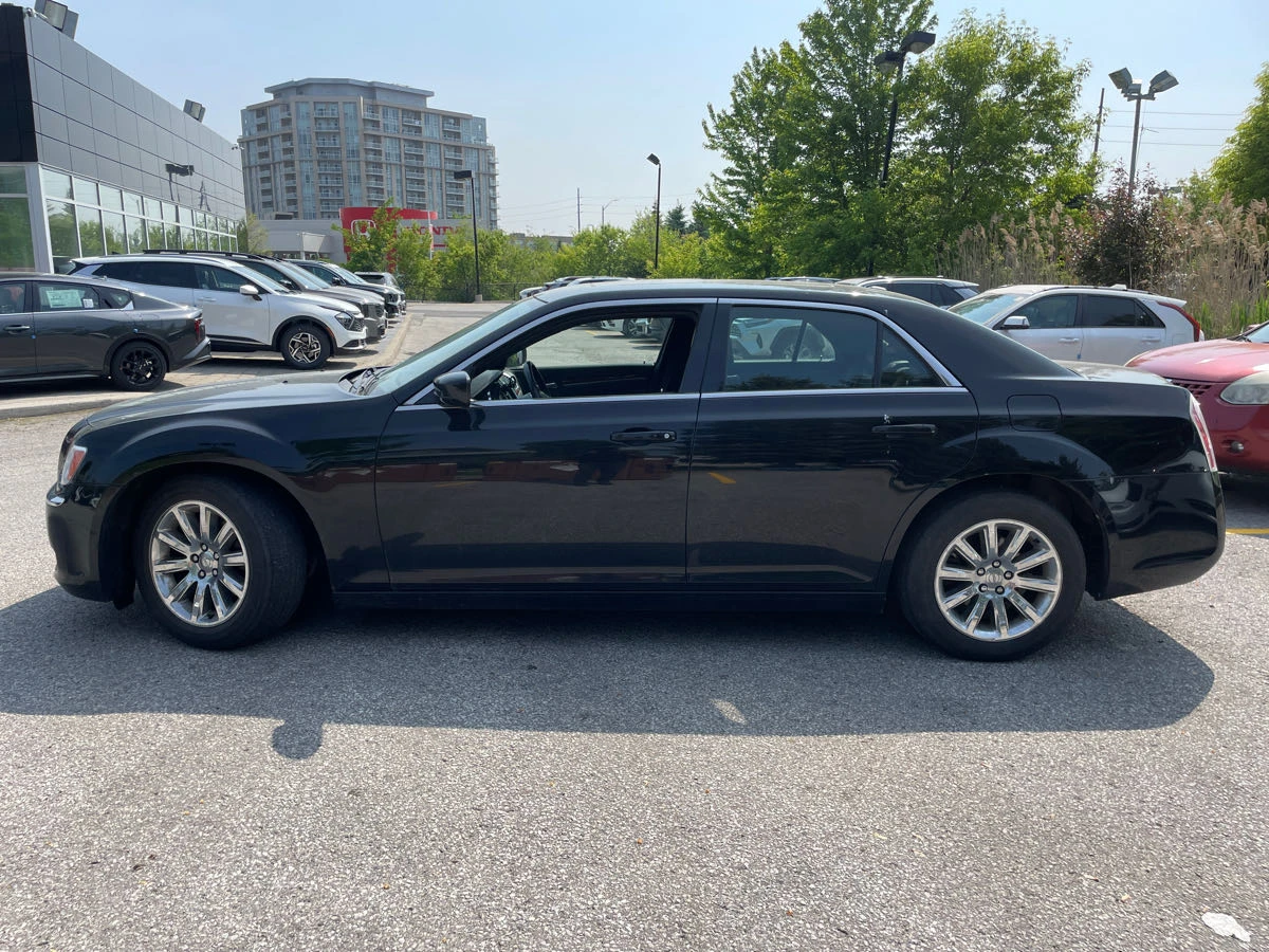 Chrysler 300c * CARFAX* АВТОФИНАНСИРАНЕ* БЕЗ ПЪРВОНАЧАЛНА ВНОСКА - изображение 3