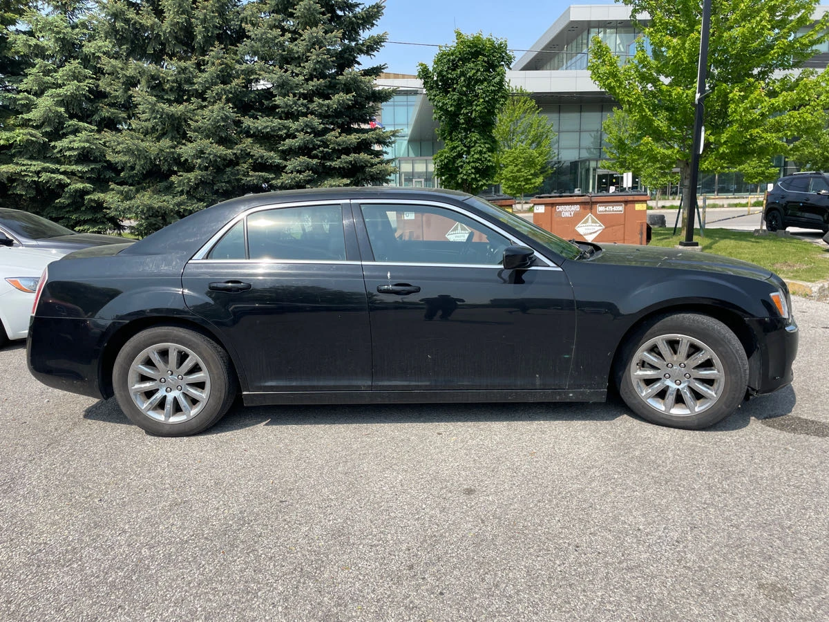 Chrysler 300c * CARFAX* АВТОФИНАНСИРАНЕ* БЕЗ ПЪРВОНАЧАЛНА ВНОСКА - изображение 4