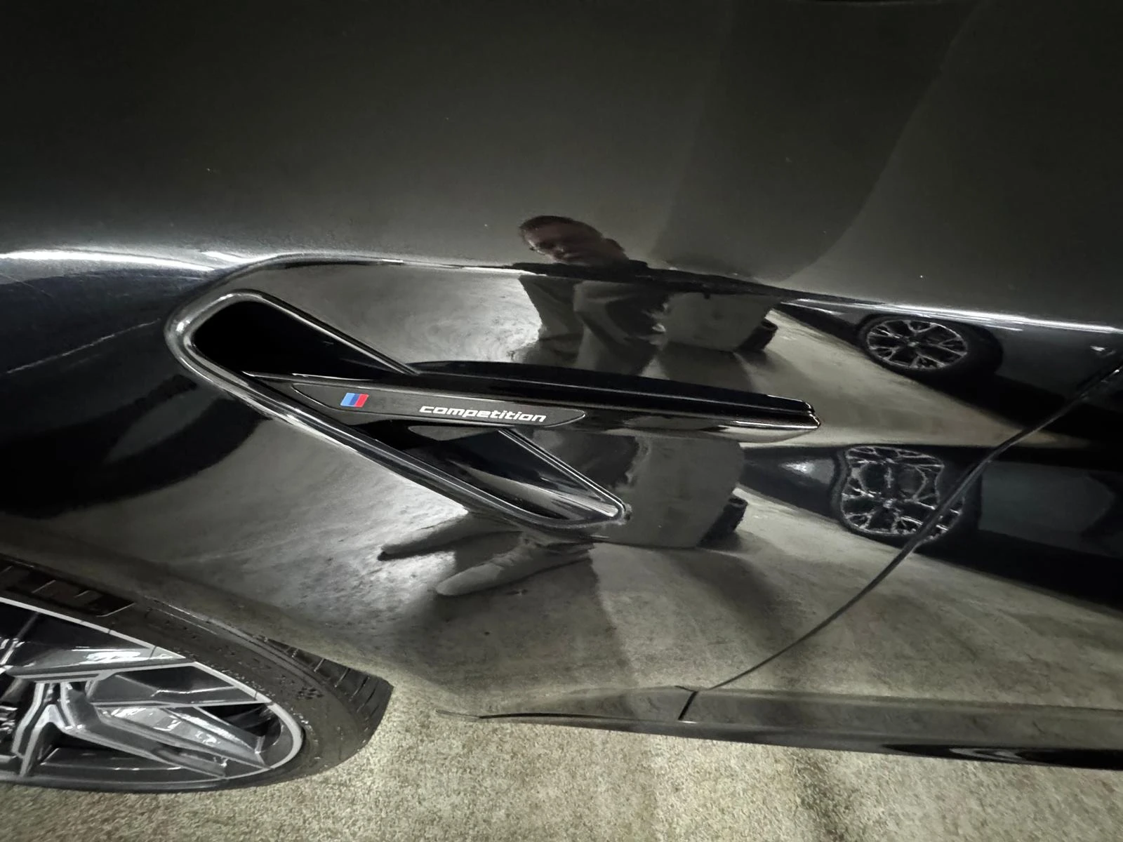 BMW M5 Competition xDrive Carbon Ceramic, B/W - изображение 8