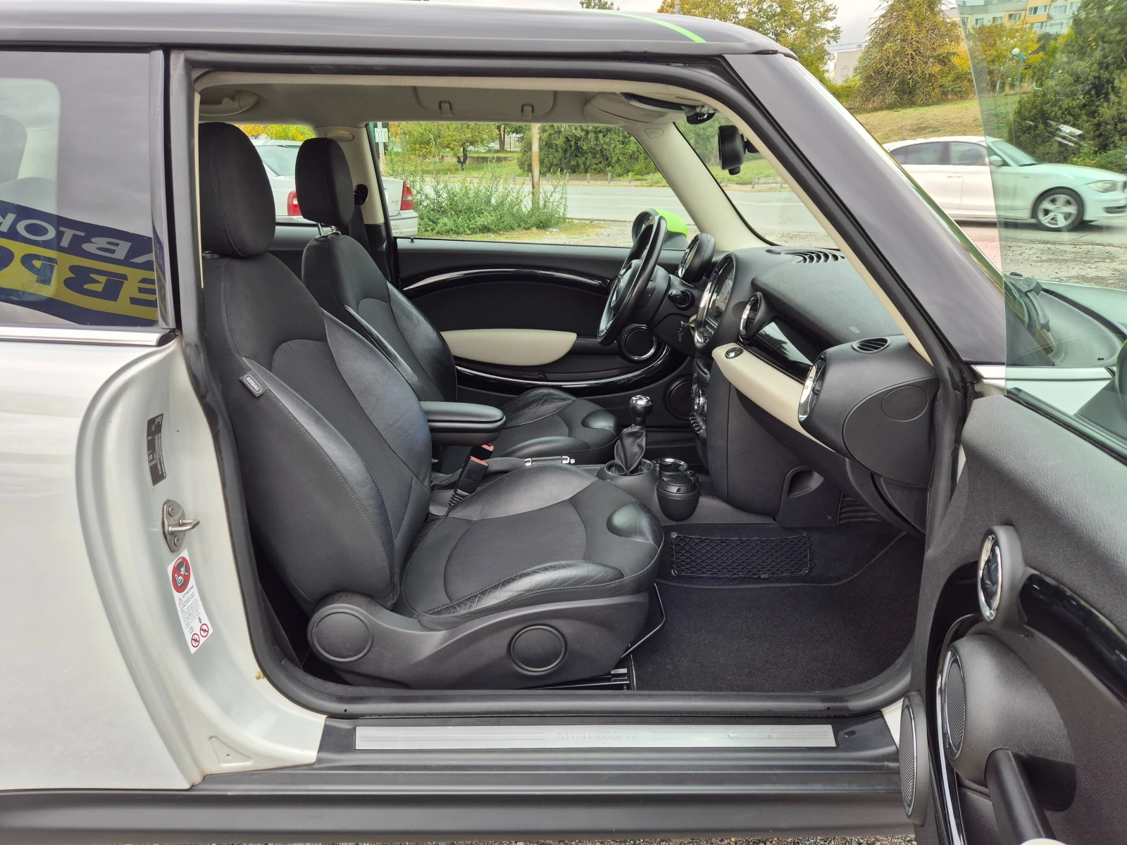 Mini Cooper 1.5D 112к.с. - изображение 9