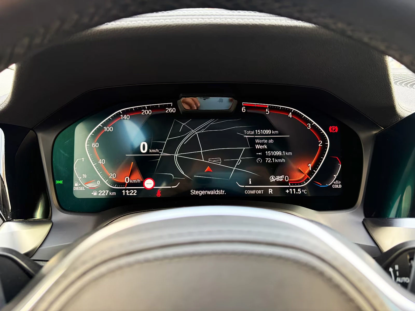 BMW 330 d/TOURING/265HP/LASER/HUD/360/H&K/MEMO/DIGI/590g - изображение 9