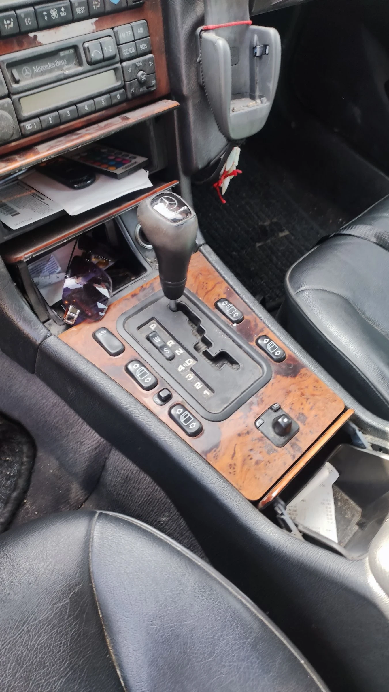 Mercedes-Benz E 300  - изображение 6