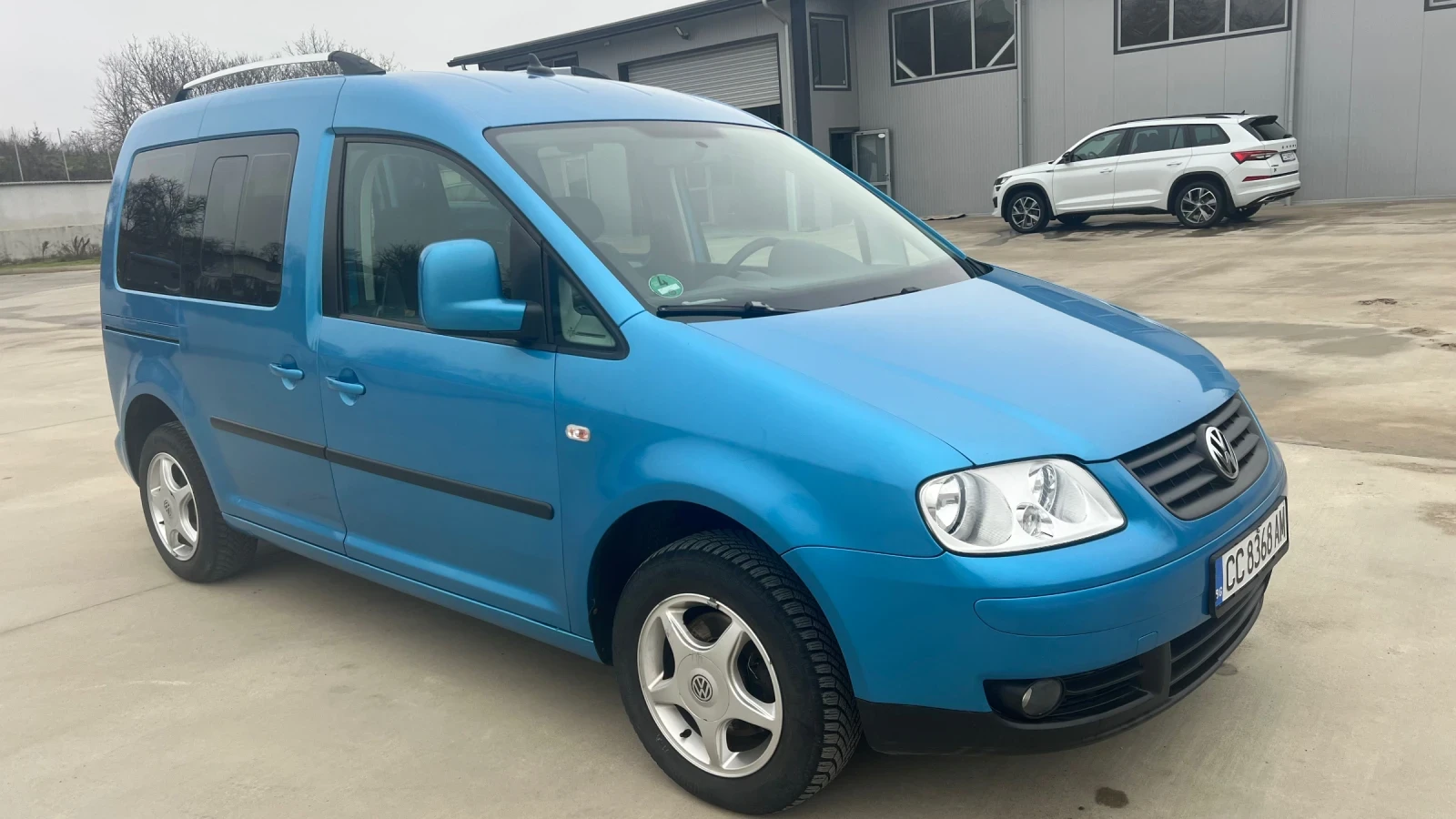 VW Caddy LIFE - изображение 2