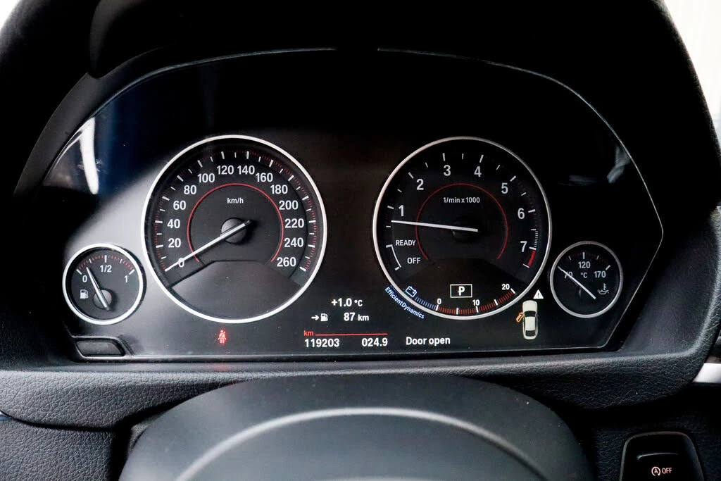 BMW 440 i X-DRIVE* HEAD-UP* 360CAM* АвтоКредит(ЦЕНА ДО БГ) - изображение 10