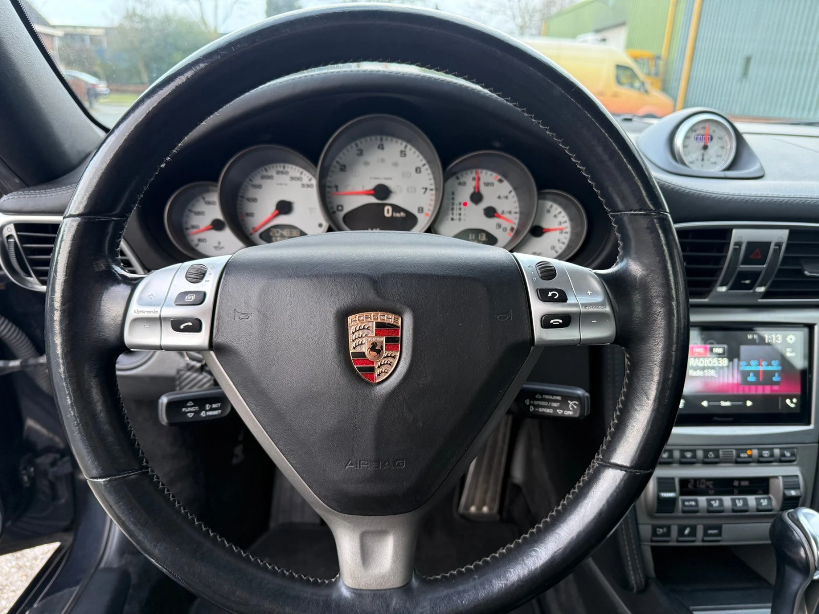 Porsche 911 Carrera S 3.8, снимка 10 - Автомобили и джипове - 53897103