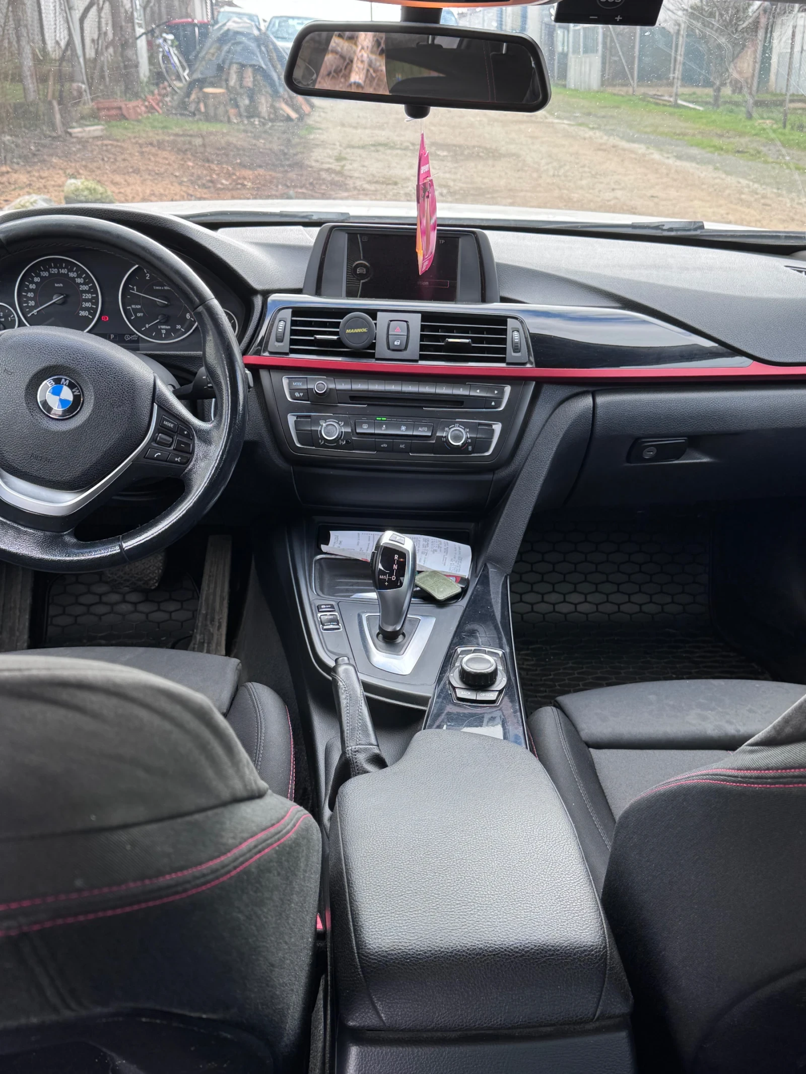 BMW 318 2013, снимка 3 - Автомобили и джипове - 53961494