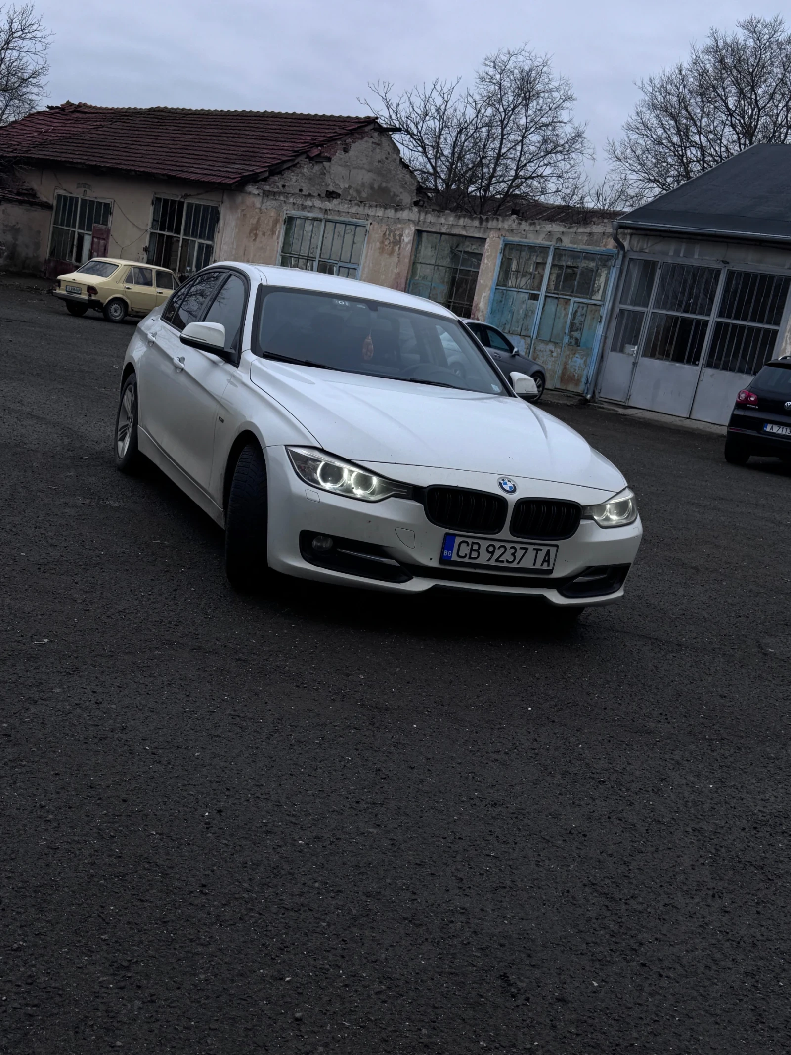 BMW 318 2013 | Auto.bg — изображение 1