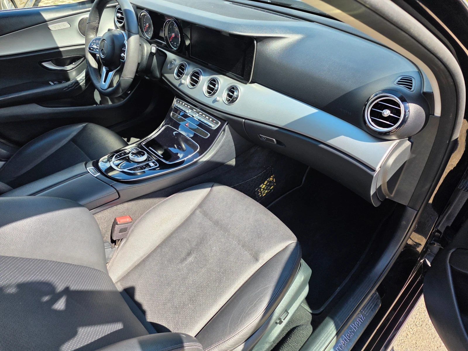 Mercedes-Benz E 220 БАРТЕР / ЛИЗИНГ, снимка 11 - Автомобили и джипове - 54159197