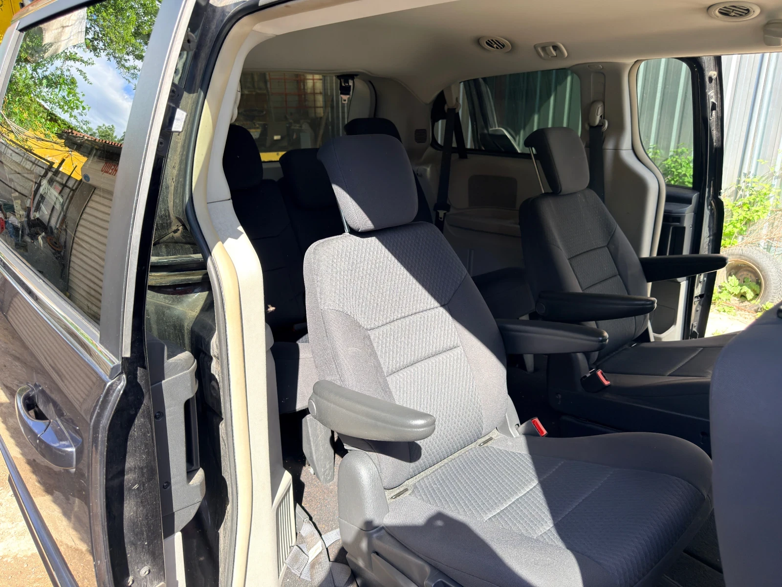 Chrysler Gr.voyager, снимка 13 - Автомобили и джипове - 54948943