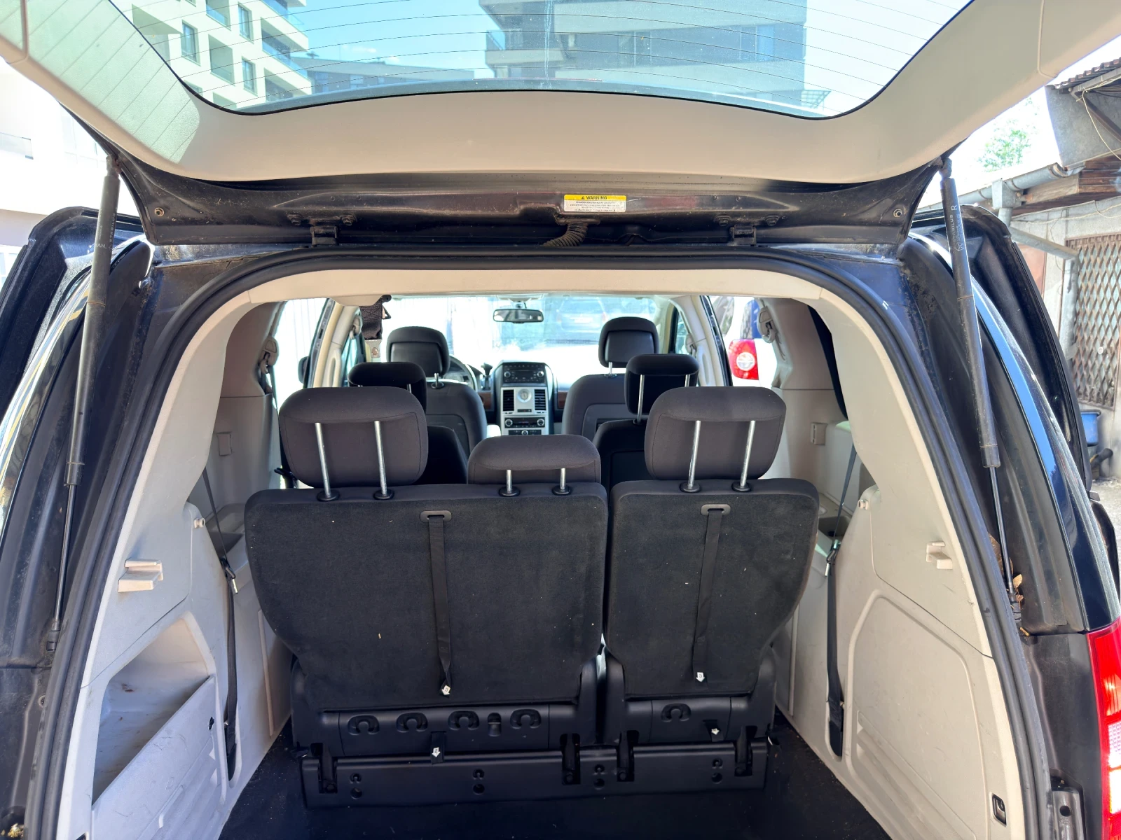 Chrysler Gr.voyager, снимка 16 - Автомобили и джипове - 54948943