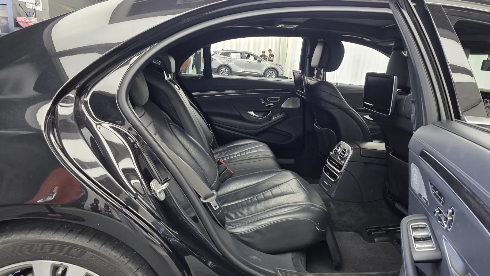 Mercedes-Benz S 500 4MATIC !BURMESTER!PANO/CAM/EKPAHИ, снимка 10 - Автомобили и джипове - 55204265
